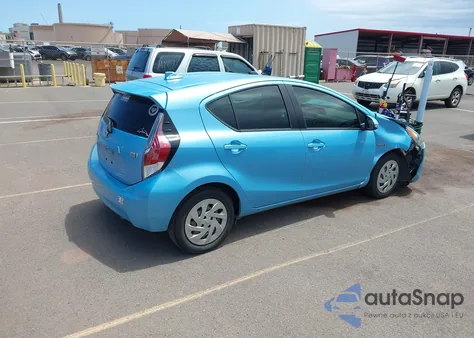 2016 Toyota Prius C Four/One/Persona Series/Three/Two из США, поврежденный, VIN JTDKDTB32G1133482